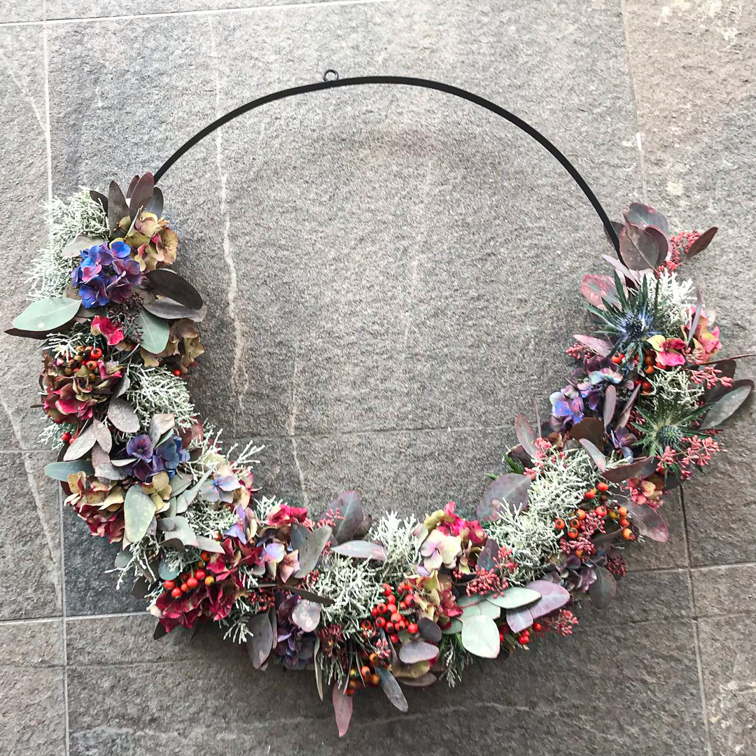 Trockenblumenkranz lila